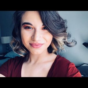 Meet your Posher, Rebekah